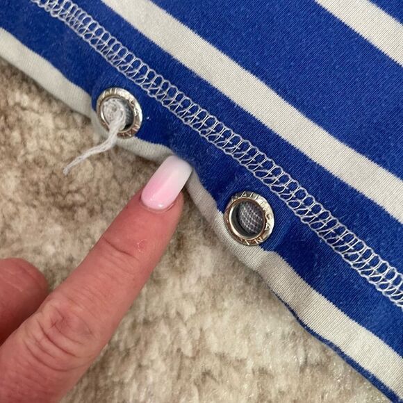 💋Bundle 4 items for $20. Add items💋 to a bundle - Picture 5 of 6